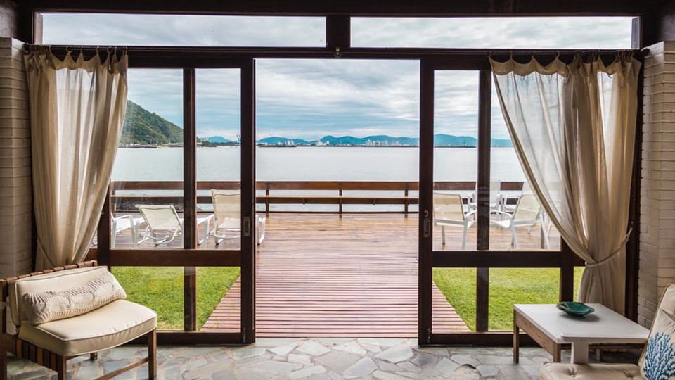 工程門窗安裝中會(huì)出現(xiàn)的問(wèn)題都有哪些？-樓上樓高端門窗