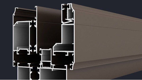 工程門窗中，斷橋鋁合金門窗的“斷橋”是指什么？