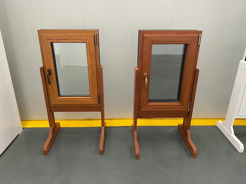 健康鋁木門窗流行的原因是什么？裝在室內(nèi)好看嗎？需注意什么問題？