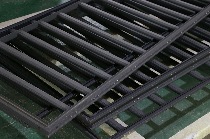 iphone12不再隨機(jī)附贈充電器和耳機(jī)？樓上樓高端門窗質(zhì)量不減配