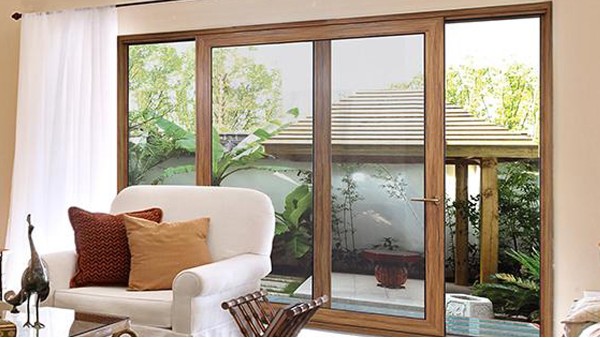 高端別墅門窗的標(biāo)配？國(guó)內(nèi)門窗十大品牌樓上樓門窗：就這？