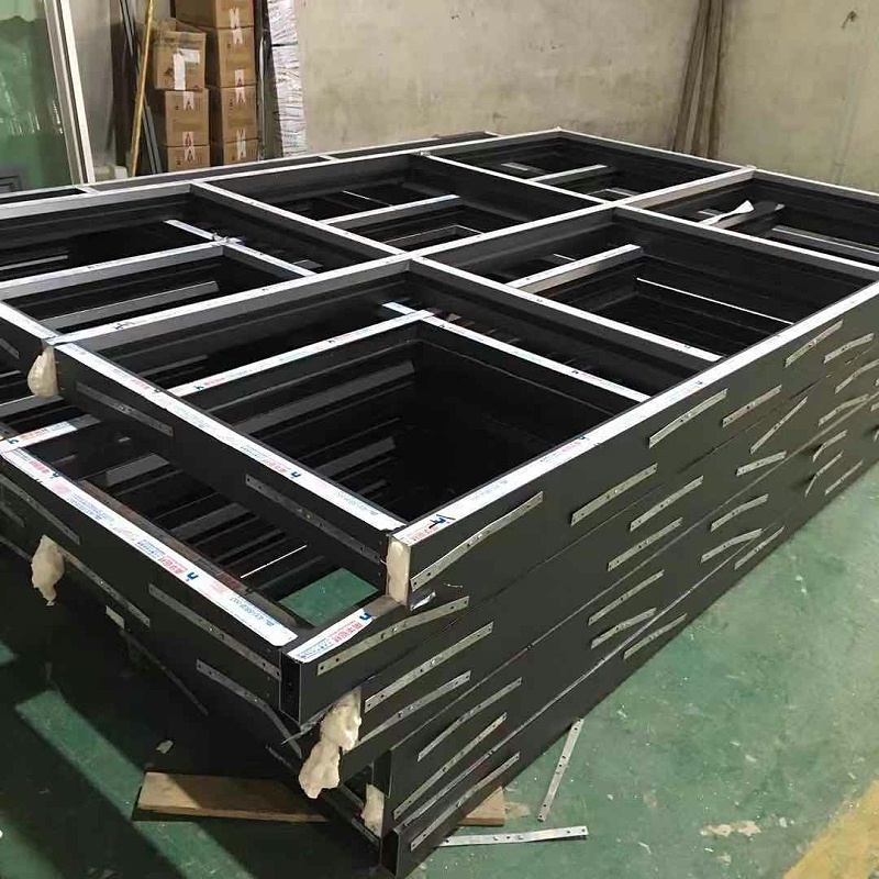 嚴嚴冬日里選擇保暖的鋁木復合門窗有多重要？