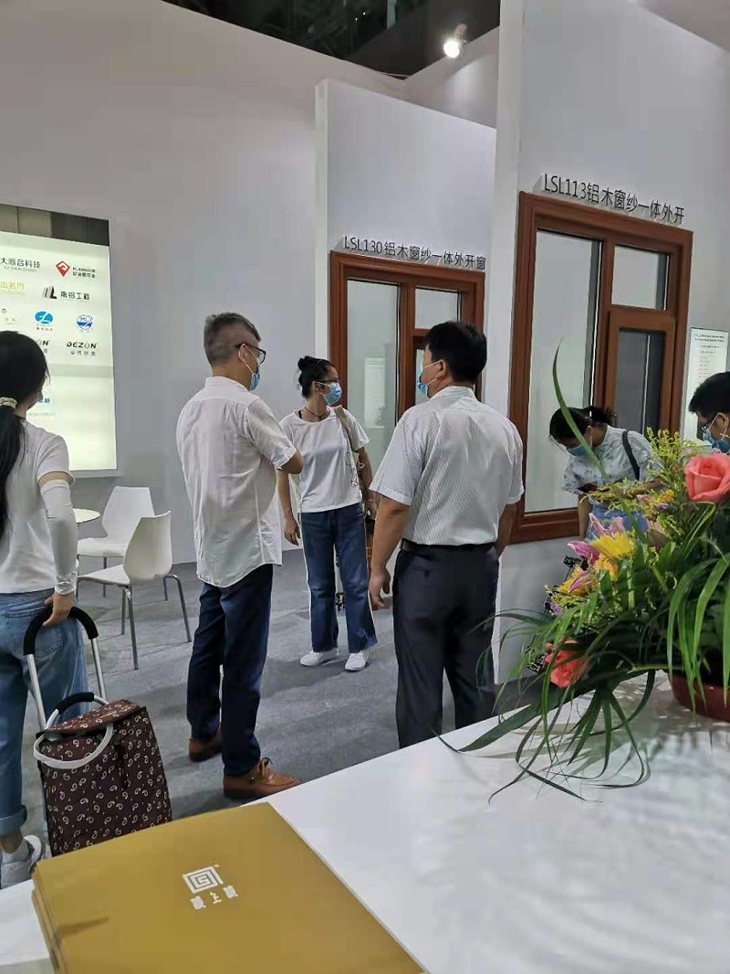 2021廣州建博會 | 樓上樓健康鋁木系統(tǒng)門窗精彩回顧！