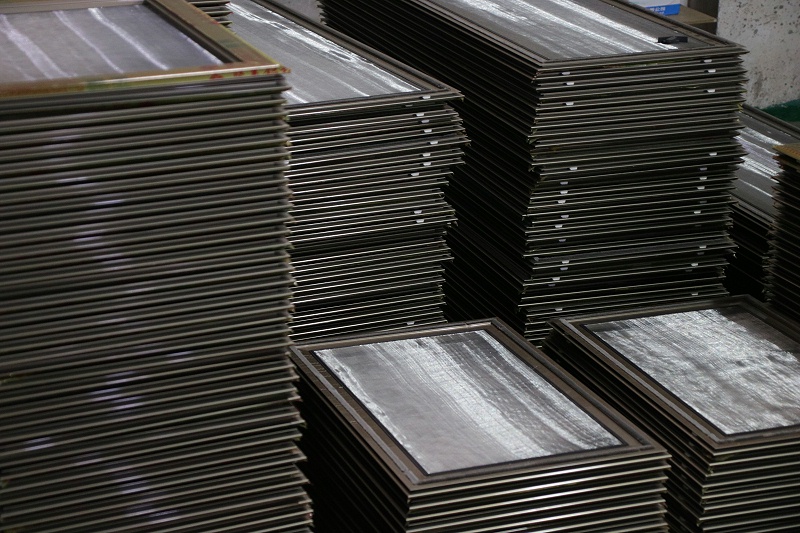 高檔鋁合金門窗的定制設(shè)計，原來大有講究！【樓上樓門窗】